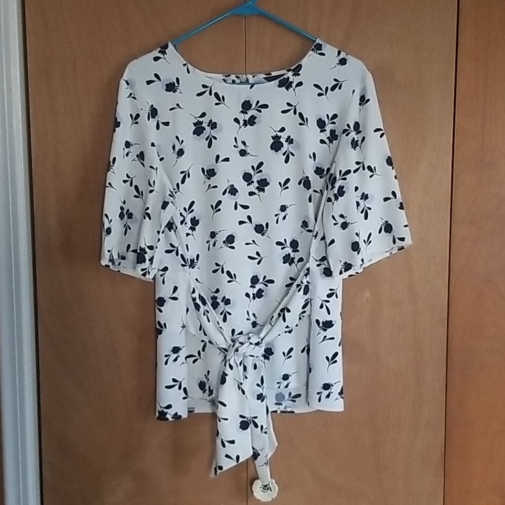 Ann Taylor Floral Top